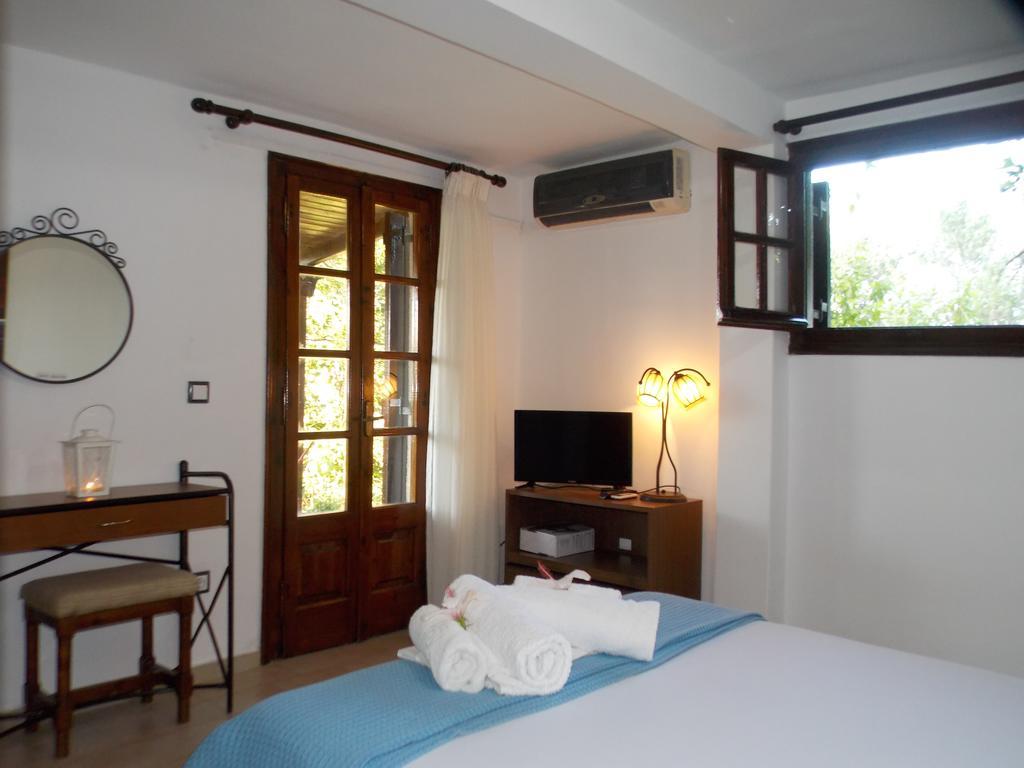 טסיליבי Yiannis Studios מראה חיצוני תמונה